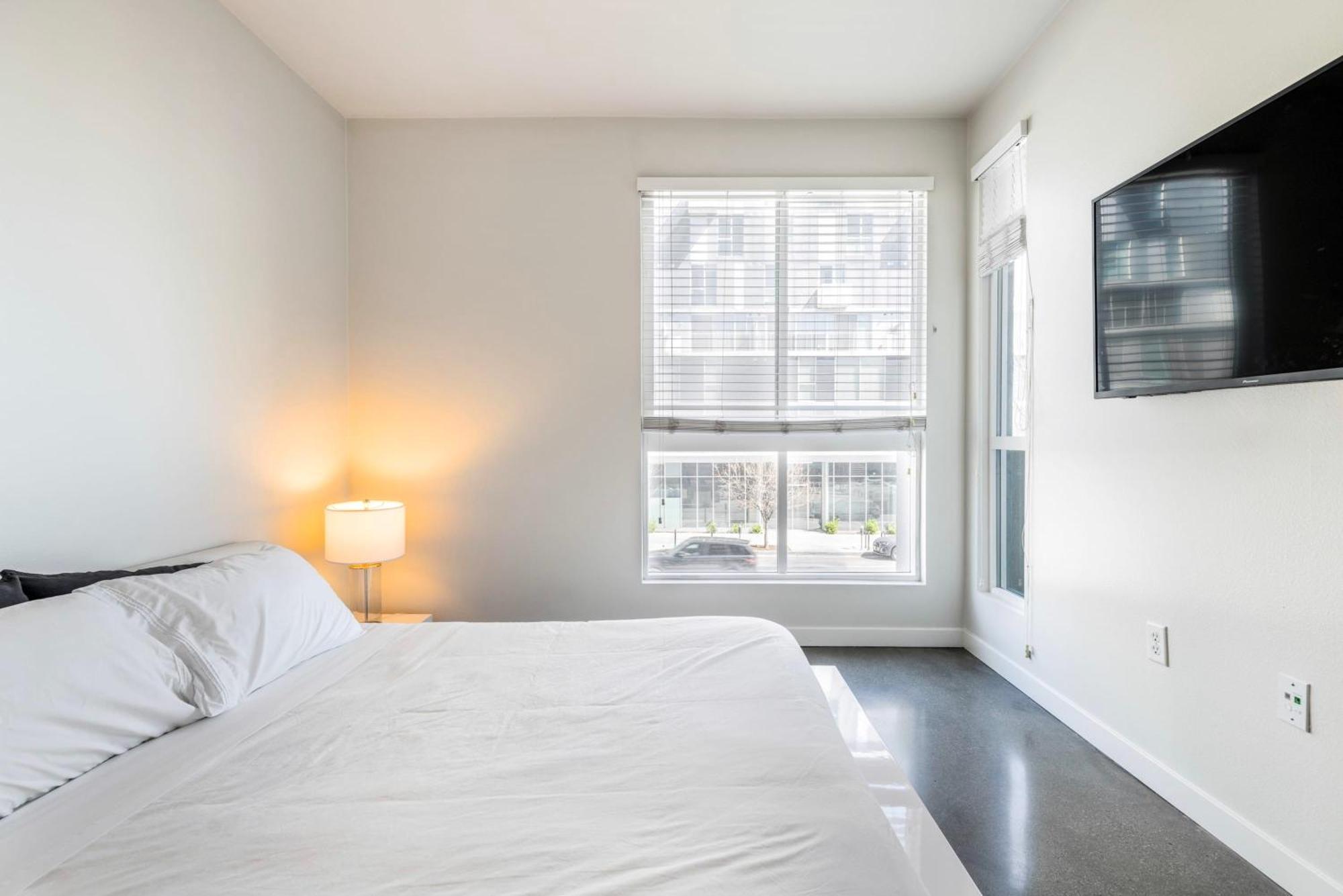 New 2Br Luxury Apartment Hollywood ลอสแอนเจลิส ภายนอก รูปภาพ
