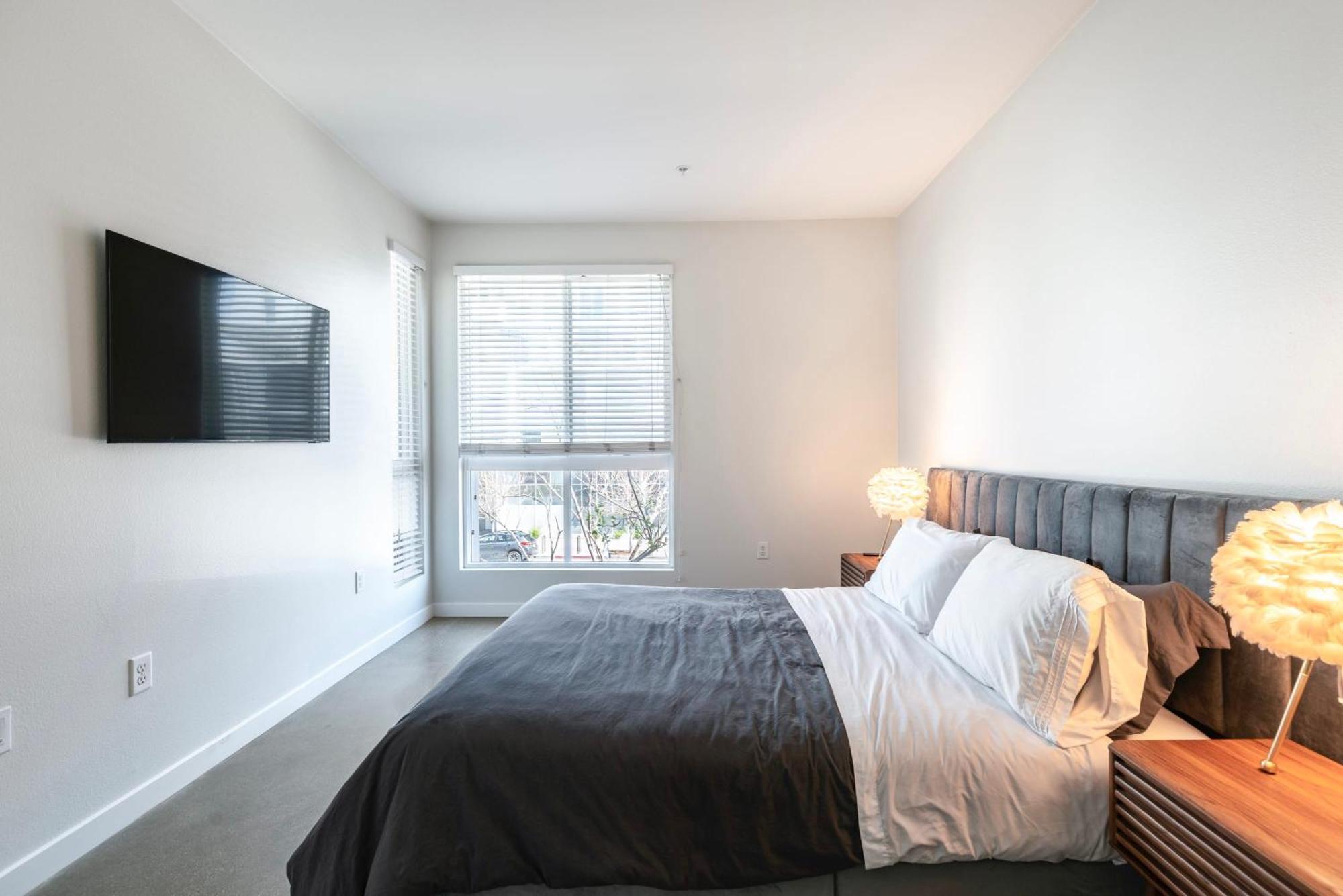 New 2Br Luxury Apartment Hollywood ลอสแอนเจลิส ภายนอก รูปภาพ