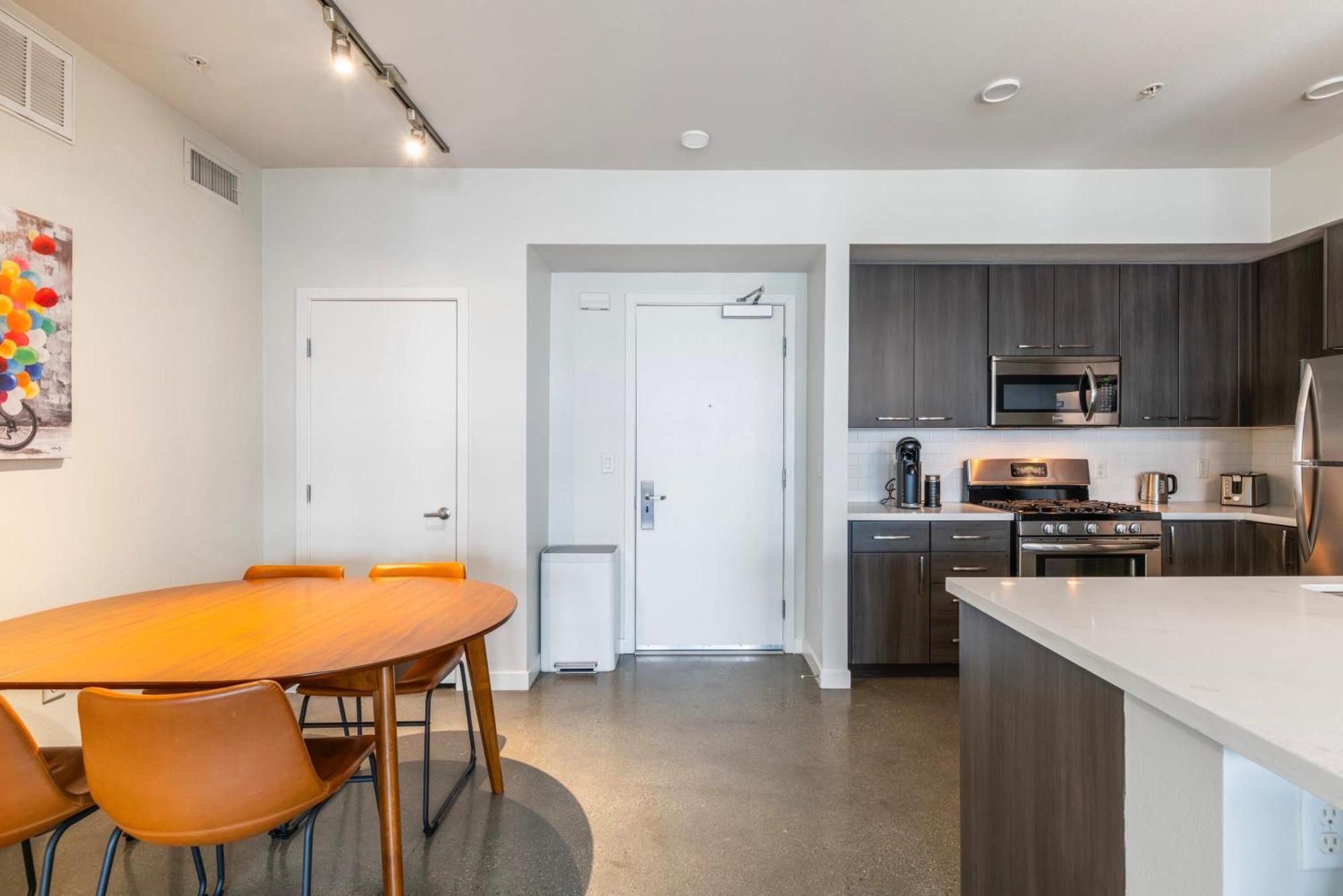 New 2Br Luxury Apartment Hollywood ลอสแอนเจลิส ภายนอก รูปภาพ