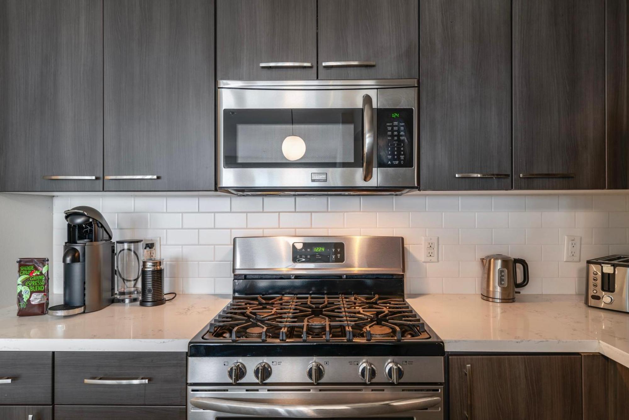 New 2Br Luxury Apartment Hollywood ลอสแอนเจลิส ภายนอก รูปภาพ